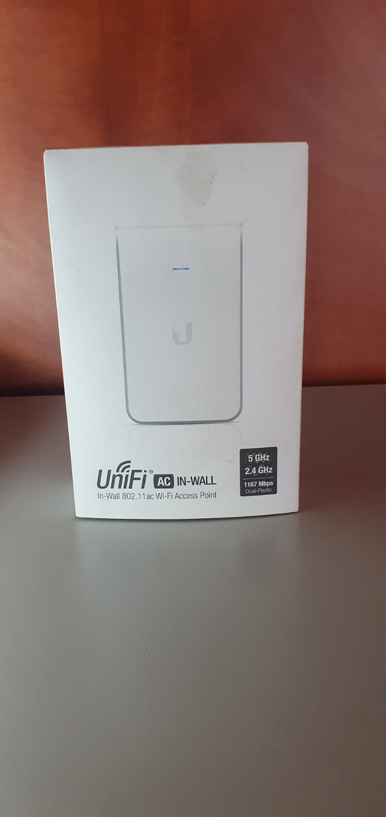 UNIFI IN WALL ACCESS POINT